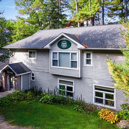 Muskoka Waterfront Retreat Dwight Exterior foto