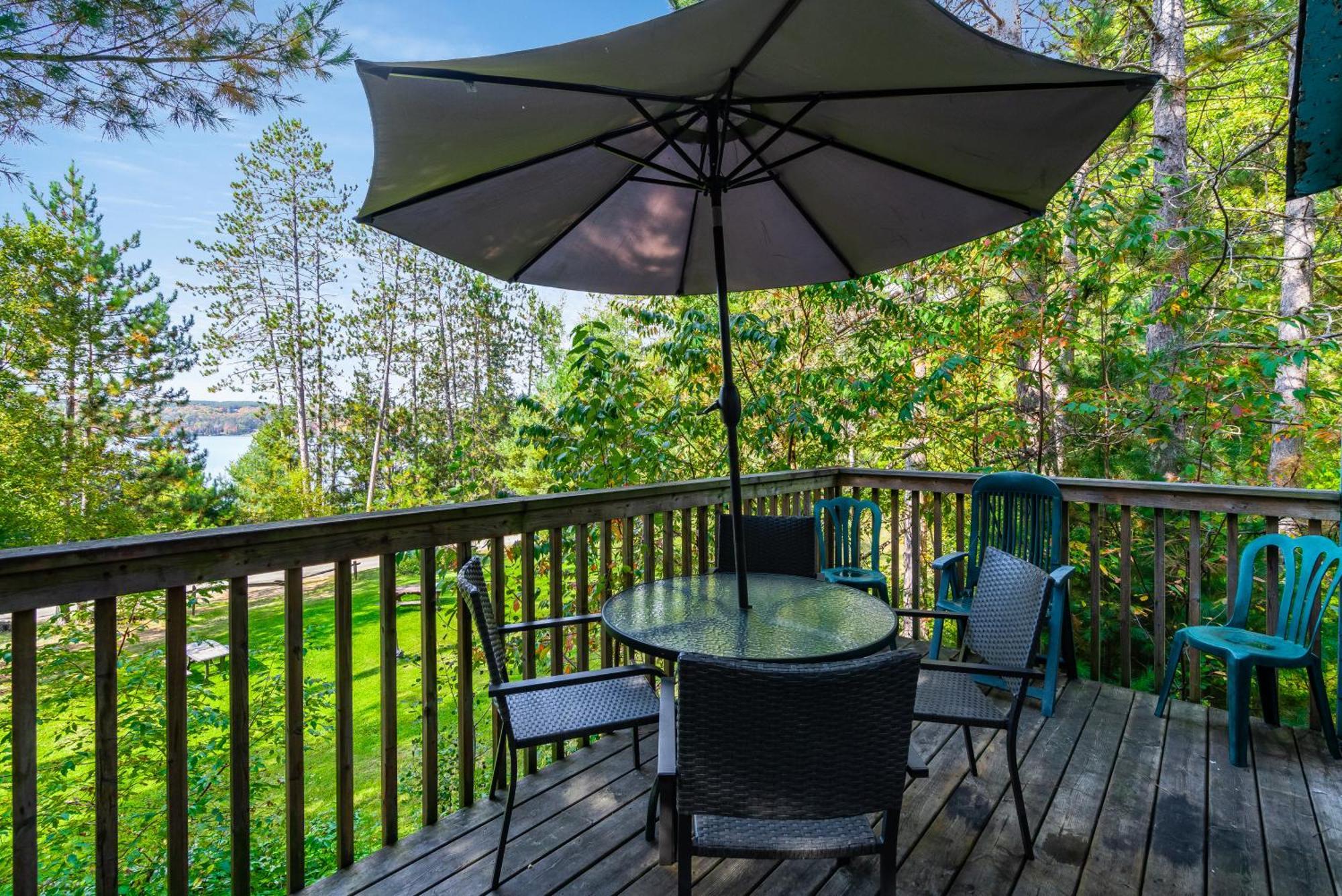 Muskoka Waterfront Retreat Dwight Exterior foto